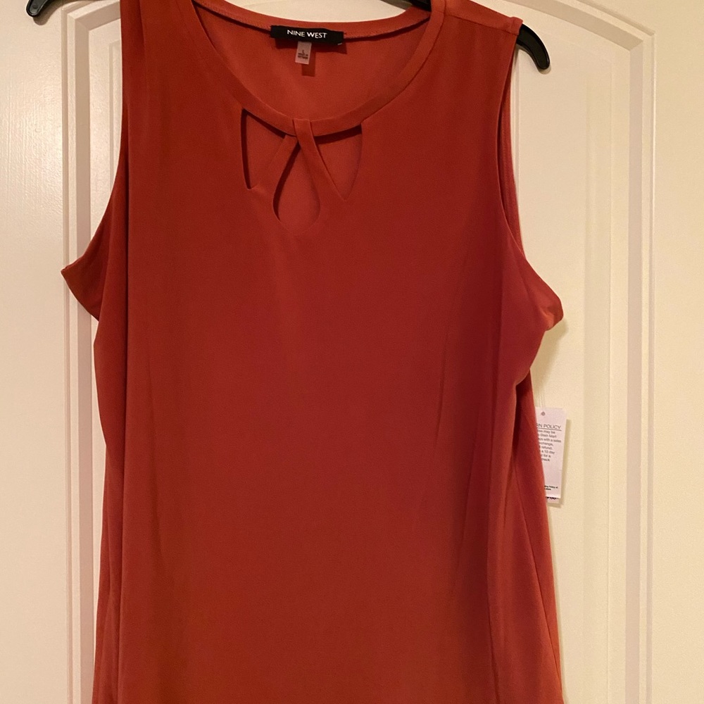 NWT Nine West Shell